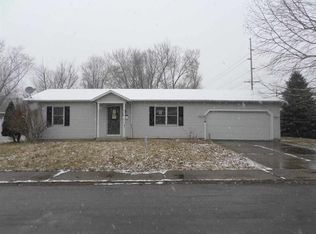 216 Orange Ave, Mishawaka, IN
