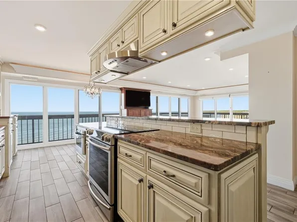 2830 Shore Dr APT 802, Virginia Beach, VA 23451