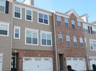 326 W Hamlin Ave, Telford, PA 18969