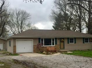 811 Ritter St, Pinckneyville, IL 62274