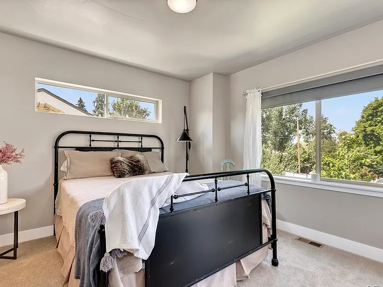 2764 S Bannock St — Photo 17
