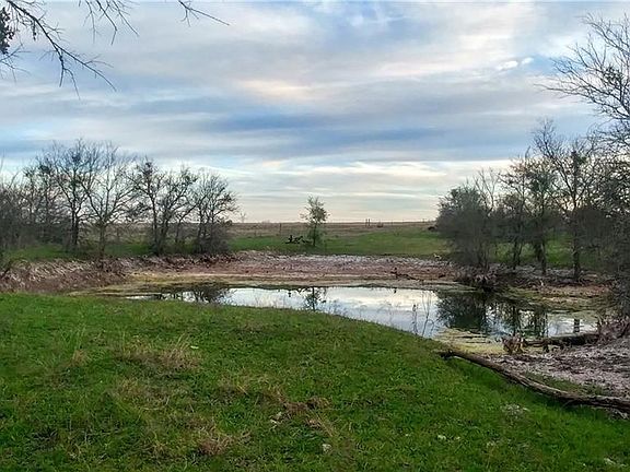 4th image of 1451 County Road 327