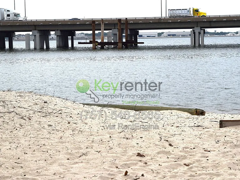 925 Little Bay Ave #B1 — Photo 26