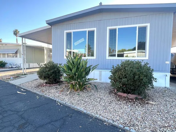 332 N Lyon Ave Space 94, Hemet, CA 92543