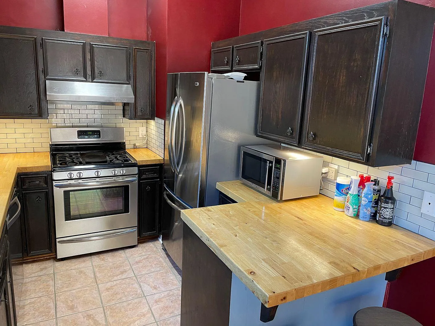 3 bed, 1120 sqft, $1,500 — Photo 4