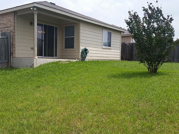 4th image of 21 McGugan Ln