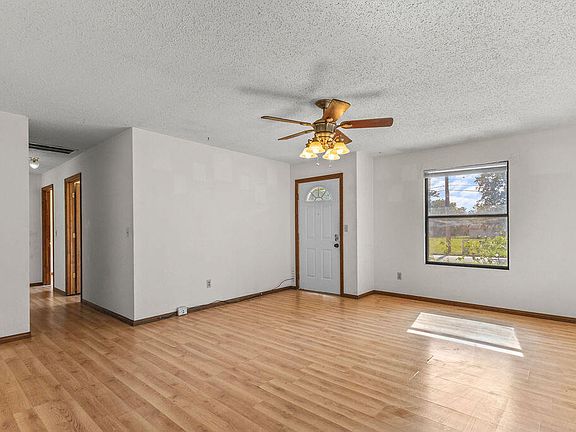 5th image of 1738 N Oak Grove Avenue