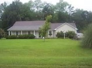 101 Wolfe Run Rd, Burgaw, NC 28425