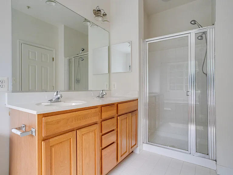 103 Buttonwood Ct — Photo 28
