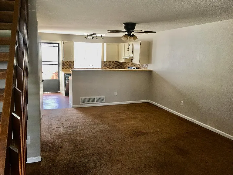 1227 S Flower Cir — Photo 7