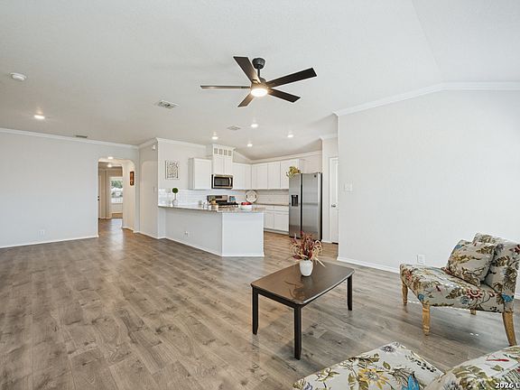 5th image of 6602 Beech Trail