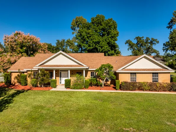 9237 McDavid Ct, Windermere, FL 34786