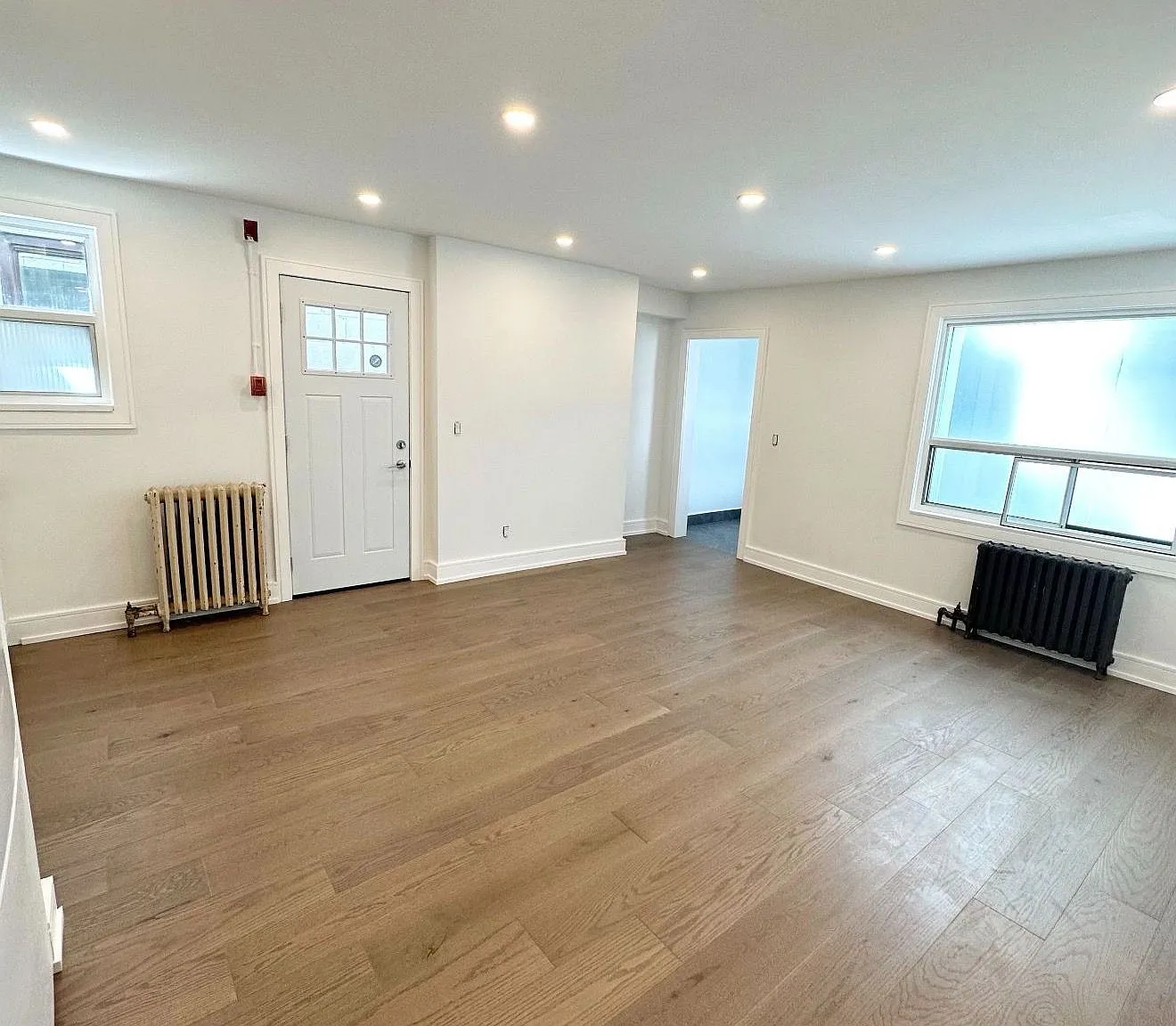 1 bed, $1,600 — Photo 4