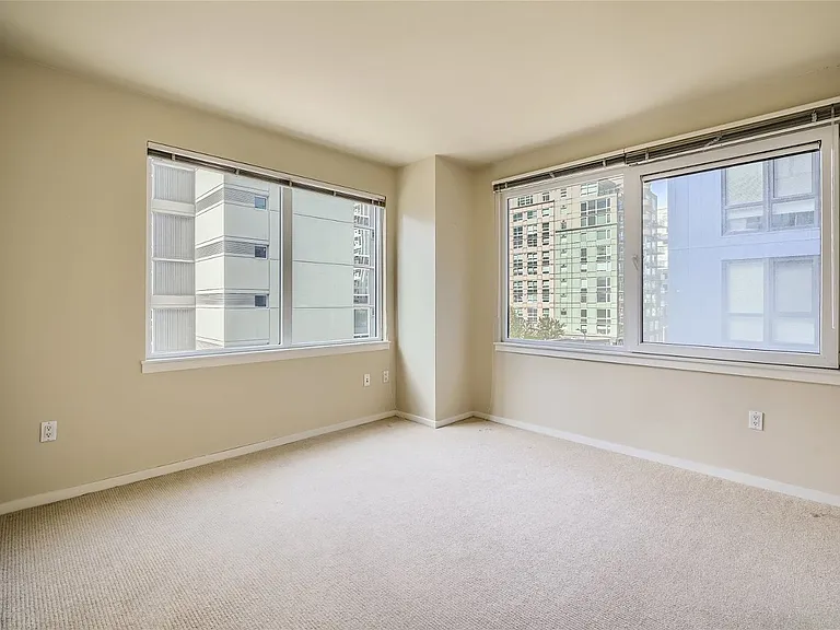 76 Cedar St #502 — Photo 15