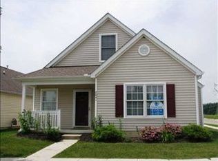 2041 Cumberland St, Newark, OH 43055