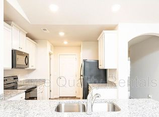 3904 Muddy Creek Dr, Winston Salem, NC 27107