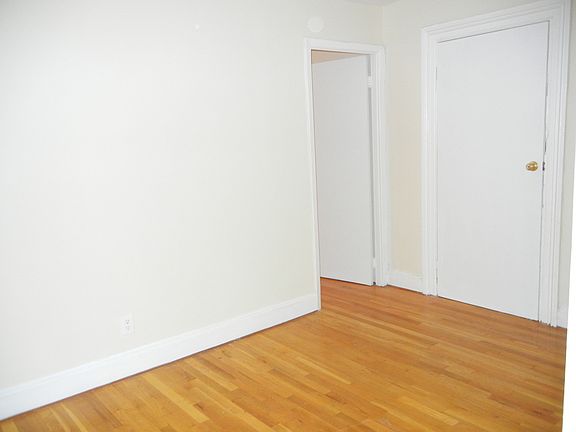 4th image of 209 Greene Ave APT 3