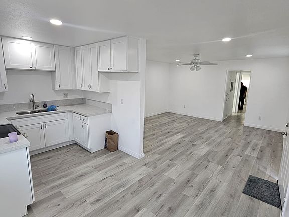 3rd image of 3425 21st St APT D