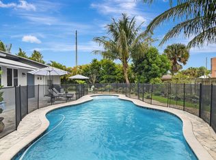 5020 Canal Dr, Lake Worth, FL 33463