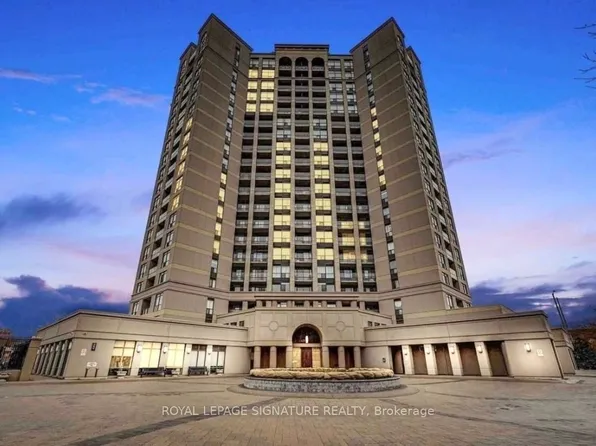220 Forum Dr #105, Mississauga, ON L4Z 4K1