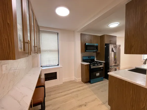 3178 Nostrand Avenue image 19 of 30