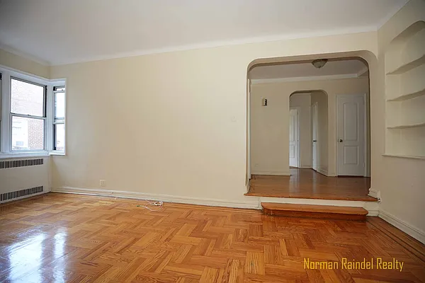 Rented by Norman Raindel, LREB | media 34