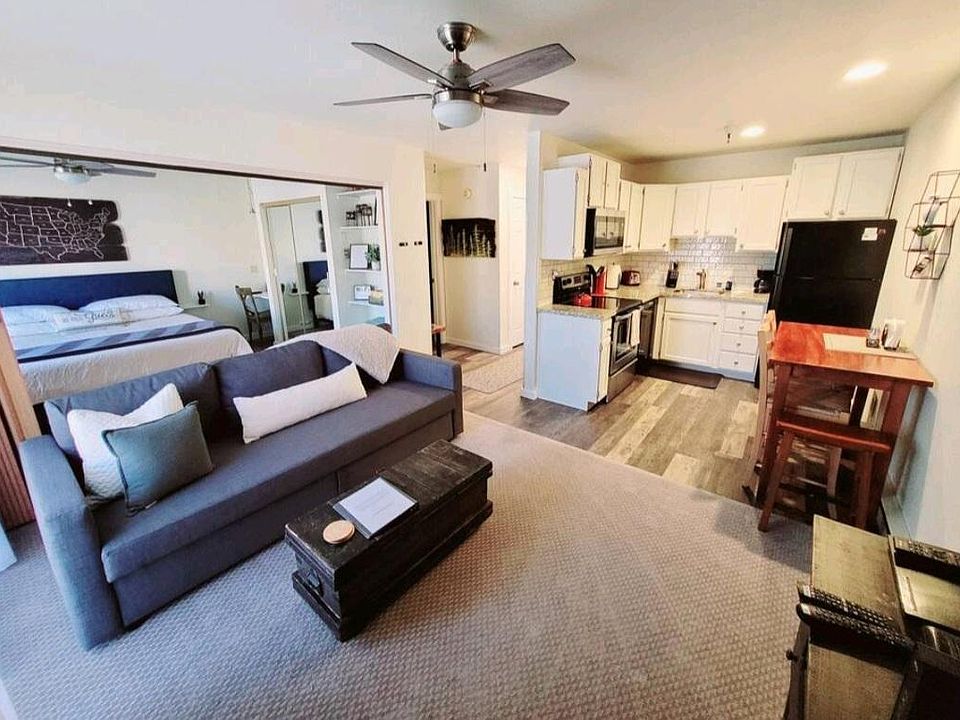 1st image of 1940 Prospector Ave #30
