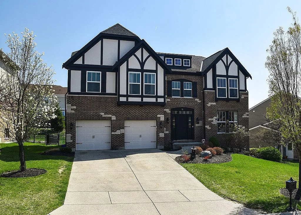 36 Villagrande Blvd photo 1