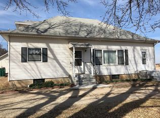 519 E Barton St, Leonardville, KS 66449