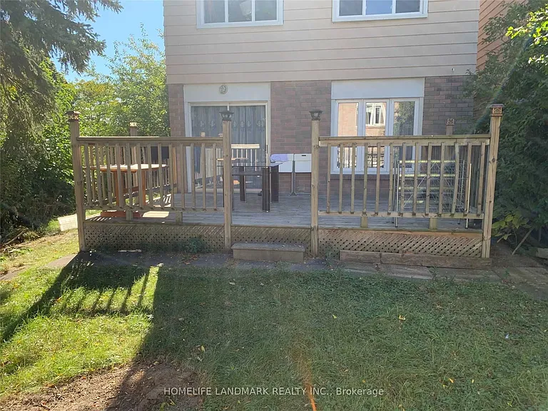 8 Big Red Ave #LOWER — Photo 16