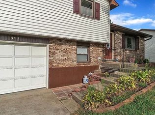 421 Broadridge Dr, Jackson, MO 63755