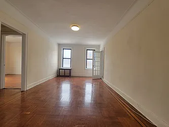 44-15 43rd Avenue, #305