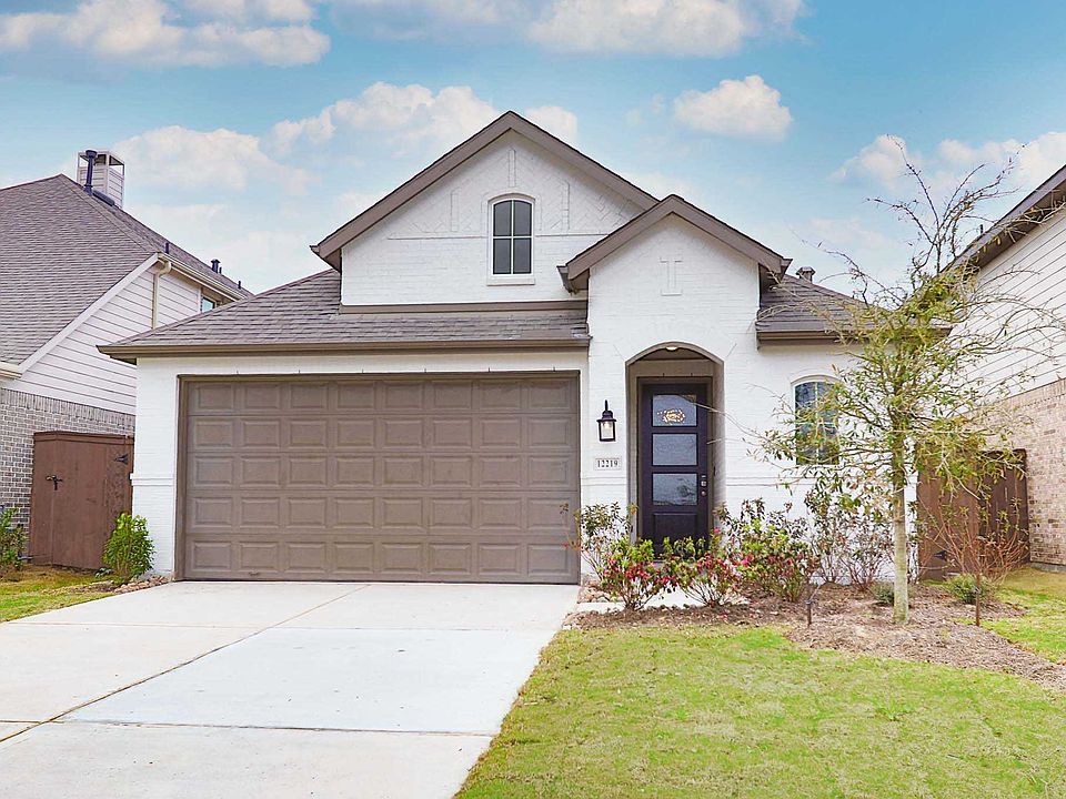 1st image of 12219 Castano Creek Dr