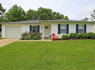 1909 Winter Hill Dr, O'Fallon, MO 63366