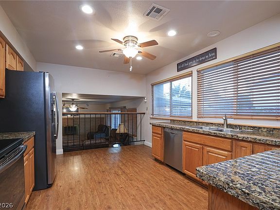 4th image of 4160 Chela Ct