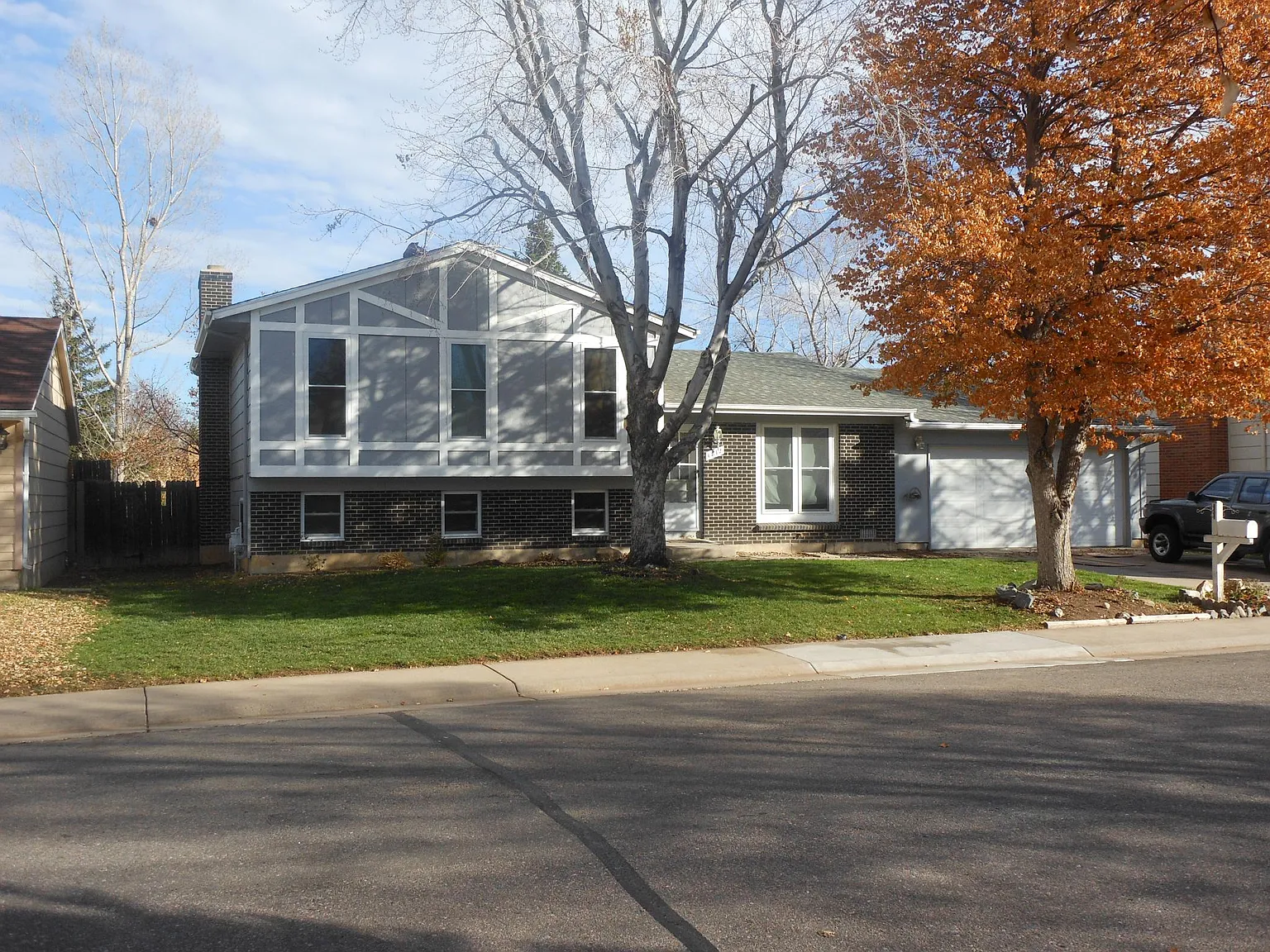 4 bed, 1800 sqft, $2,600 — Photo 2