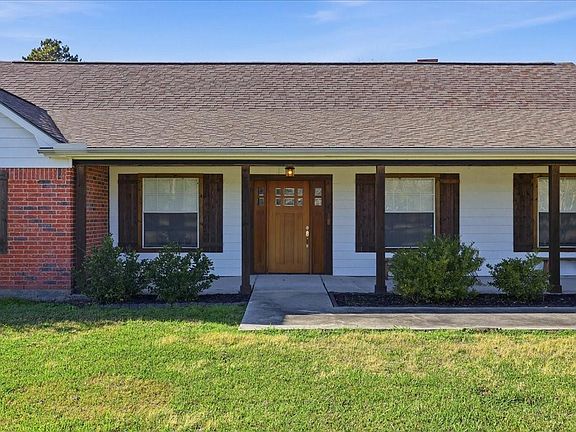 2nd image of 5433 Hidden Meadows Dr