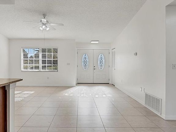 5th image of 3983 Bellwood Dr