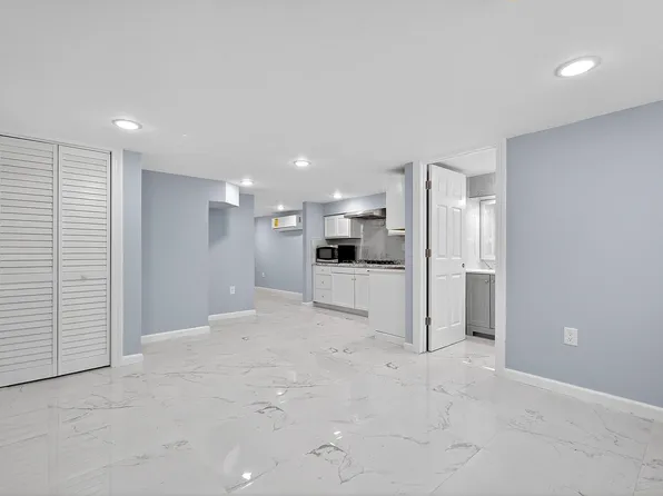 43 Sycamore Road image 6 of 15