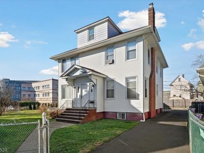 17 Kent Ct, Passaic, NJ, 07055