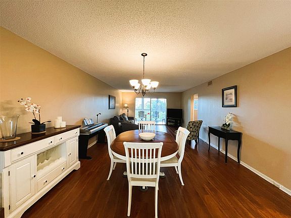 4th image of 3403 Bimini Lane #K-4