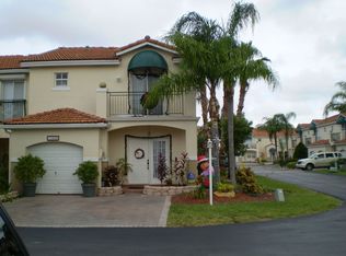 15843 SW 71st St, Miami, FL 33193