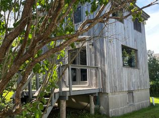 17 Clark St, Eastport, ME 04631