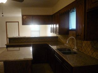 8413 Shady Dr, Houston, TX 77016