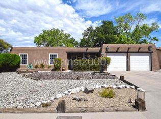 6217 Jeffery Ave NE, Albuquerque, NM 87109