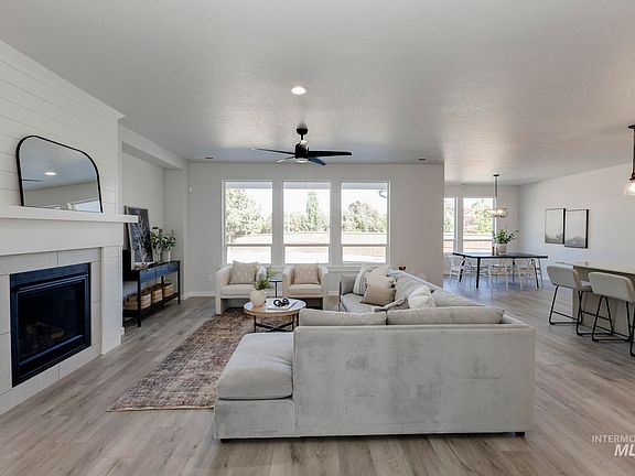 5th image of 10128 W La Jolla Ct