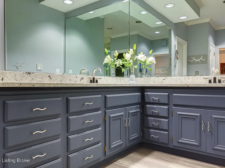 4017 Woodstone Way — Photo 23