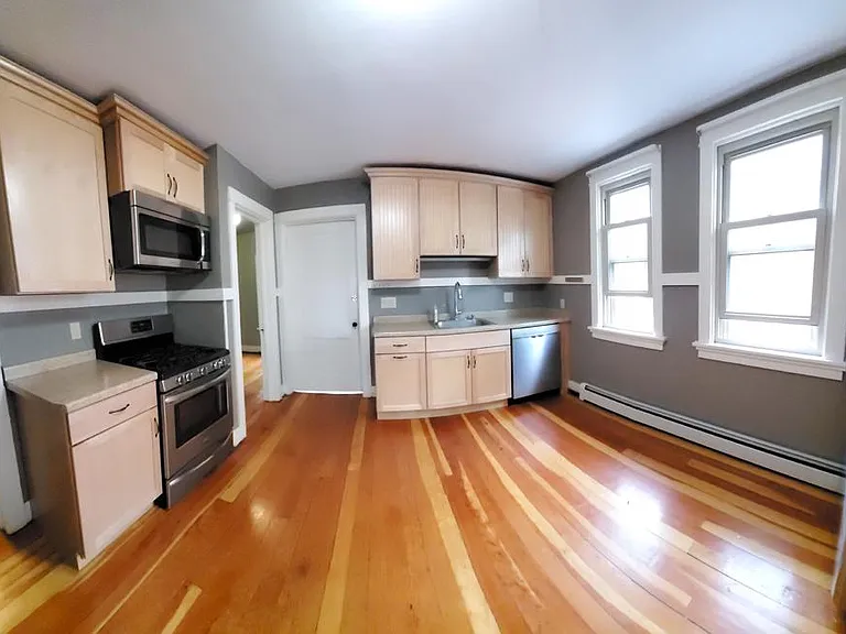 1205 Jenifer St #3 — Photo 5