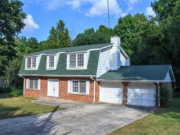 6202 Lance Ln, Riverdale, GA 30274