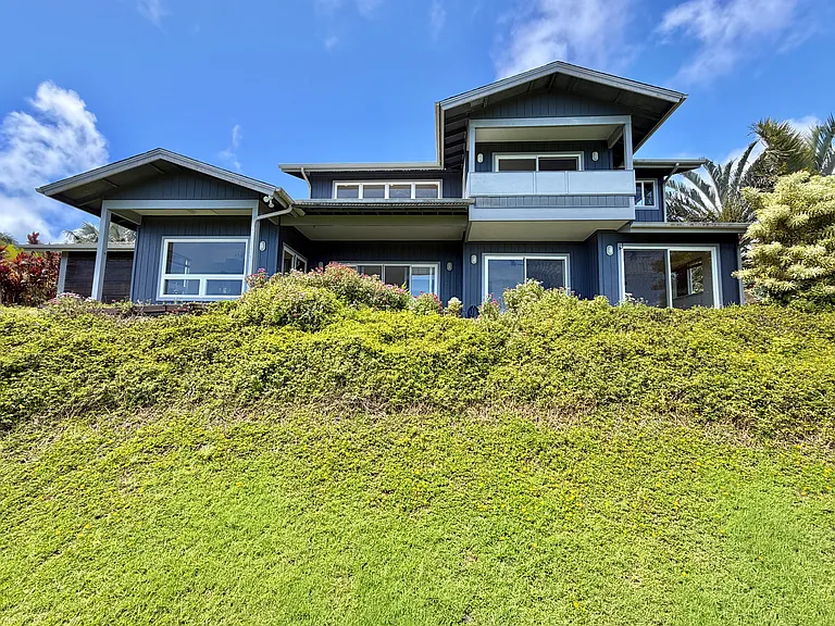 Opana Pl — Photo 1